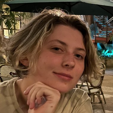 Audrey L. - Freelance 3d Animator