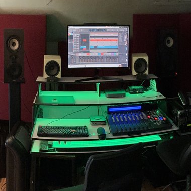 Keath L. - Freelance Mixing Engineer