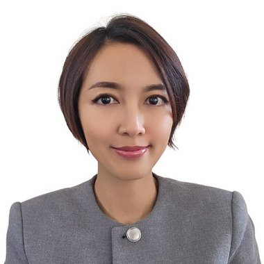 Dhini S. - Freelance Brand Strategist
