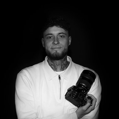 Leon P. - Freelance Videographer