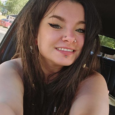 VirtualSam - Freelance Logo Designer