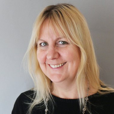 Tamara R. - Freelance Designer