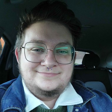 Rowan P. - Freelance Graphic Designer