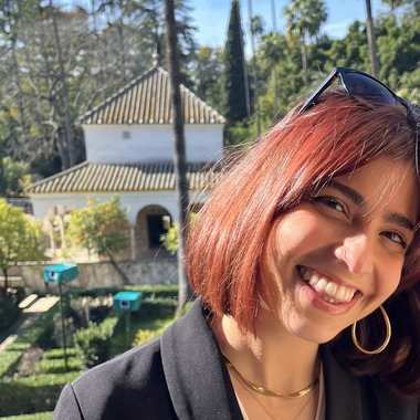 María M. - Freelance Content Creator