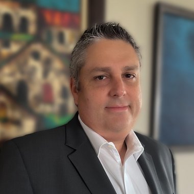 Ace - Freelance Graphic Designer