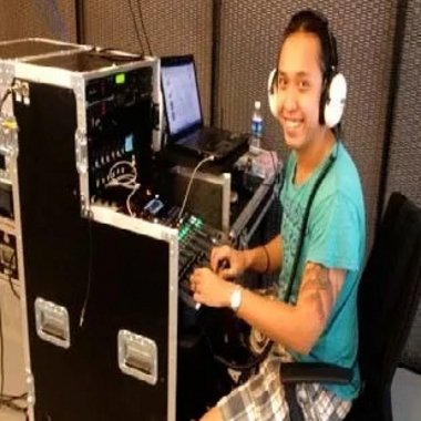 Emmanuel O. - Freelance Sound Editor