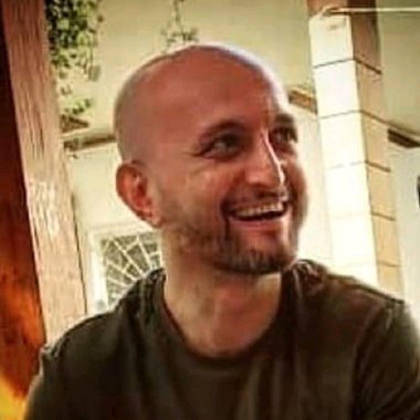 Hussein - Freelance 3d Designer