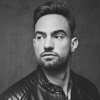 Levente D. - Freelance Copywriter