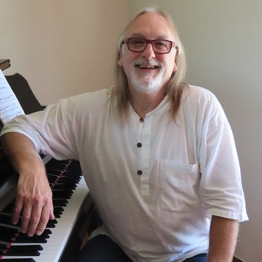 Ian S. - Freelance Music Producer