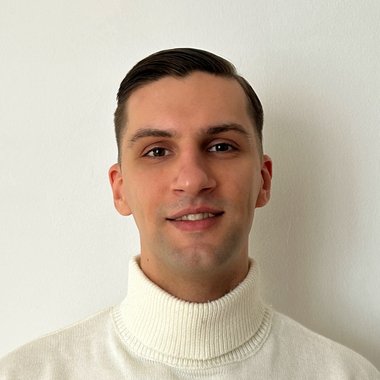 Vasyl I. - Freelance Front End Developer