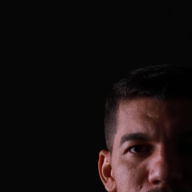 Lucas L. - Freelance Graphic Designer