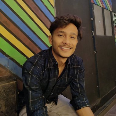 Kartik B. - Freelance Graphic Designer