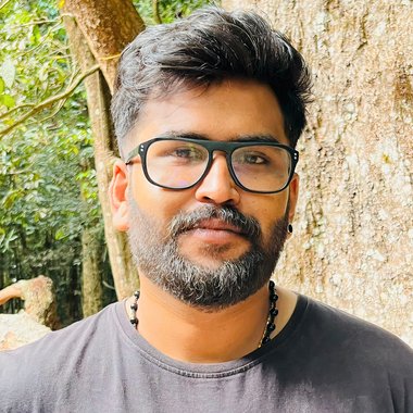 Wishnuoo - Freelance Social Media Freelancer