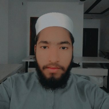 Hassaan S. - Freelance Graphic Designer