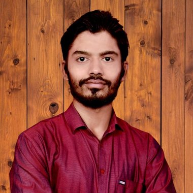 Dheeraj V. - Freelance Web Developer