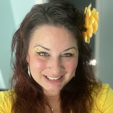 Ashley J. - Freelance Video Editor