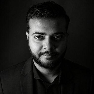 Haseeb A. - Freelance Pitch Deck Designer