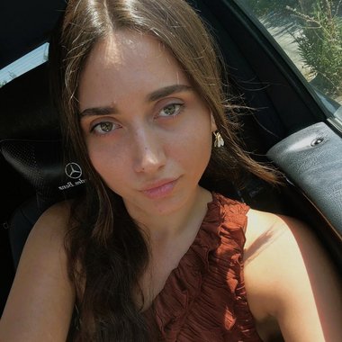 Denida D. - Freelance Social Media Freelancer