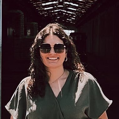 Ana P. - Freelance Marketing Analyst