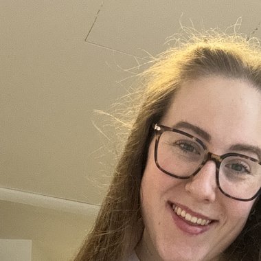 Chloe S. - Freelance Digital Marketer