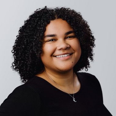 Lauren H. - Freelance Production Assistant