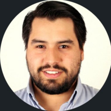Sebastián V. - Freelance Graphic Designer