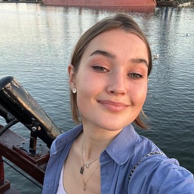 Ksenia A. - Freelance Ppc Manager
