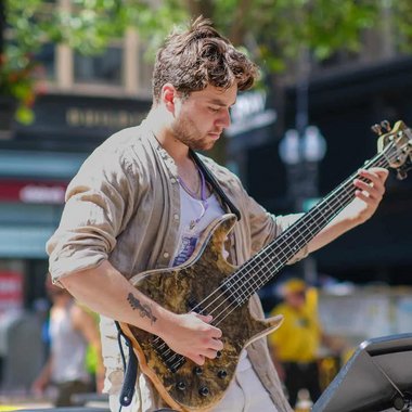 Richie N. - Freelance Bassist