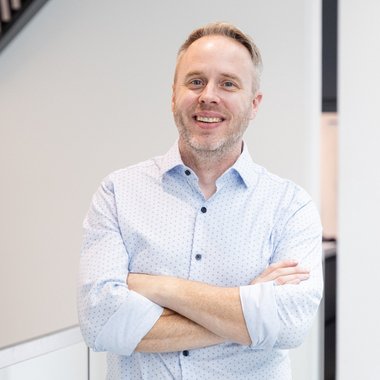AARON R. - Freelance Creative Director
