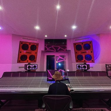 Nicolas S. - Freelance Audio Engineer