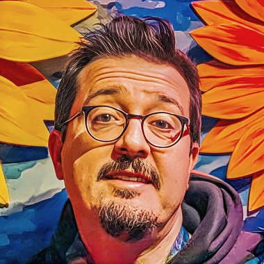 Maurizio P. - Freelance Brand Designer