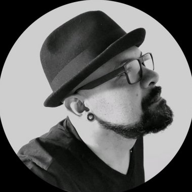 alejandro l. - Freelance Background Designer