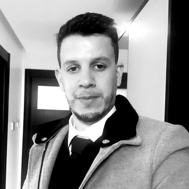 Amir B. - Freelance Project Manager