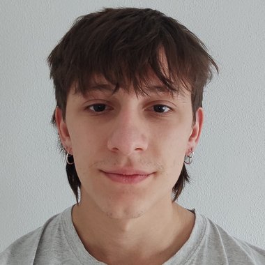 YERAY P. - Freelance Designer