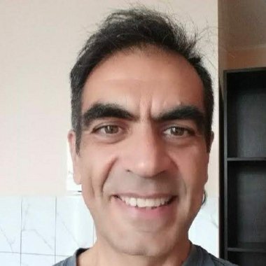 Mario P. - Freelance Digital Marketer