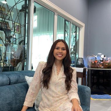 Sarah Y. - Freelance Pr Freelancer