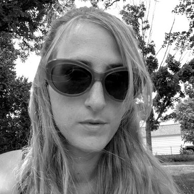 Leah D. - Freelance Motion Graphic Designer