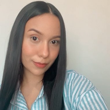 Jaqueline S. - Freelance Data Analyst