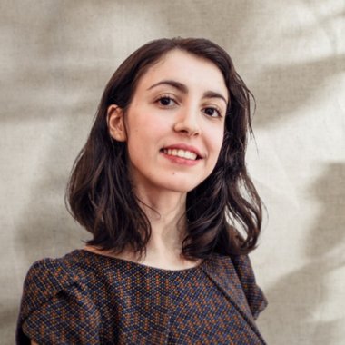 Amina B. - Freelance Brand Designer