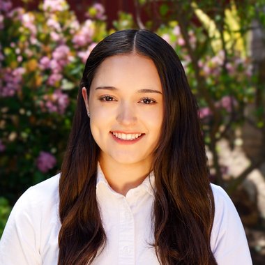 Alessandra A. - Freelance Web Designer