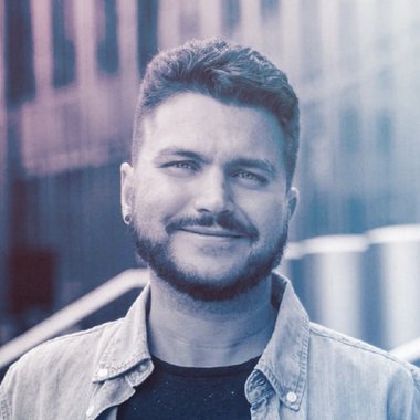 Emmanuel Z. - Freelance Motion Graphic Designer