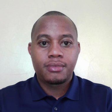 Collins R. - Freelance Developer