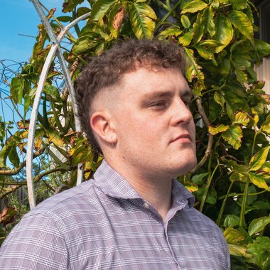 Noah C. - Freelance Graphic Designer