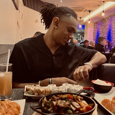 Elia R. - Freelance Web Developer