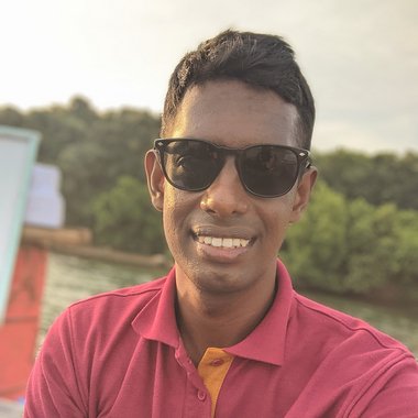 Kindox D. - Freelance Graphic Designer