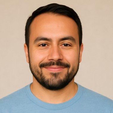 Luis M. - Freelance Ai Prompt Engineer