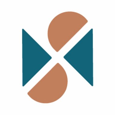 Margaret S. - Freelance Logo Designer