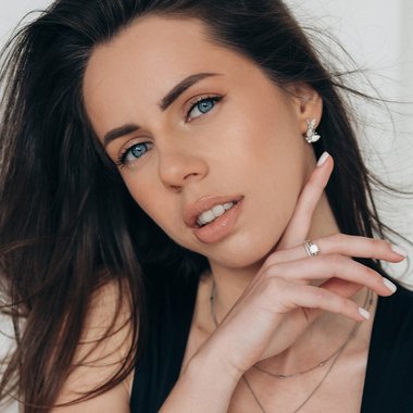 Oleksandra S. - Freelance Ugc Creator