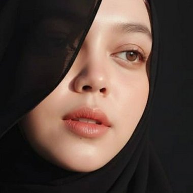 Farahdila - Freelance Content Creator