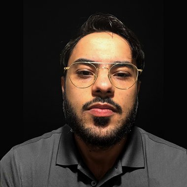 Farouk K. - Freelance Banner Ad Designer